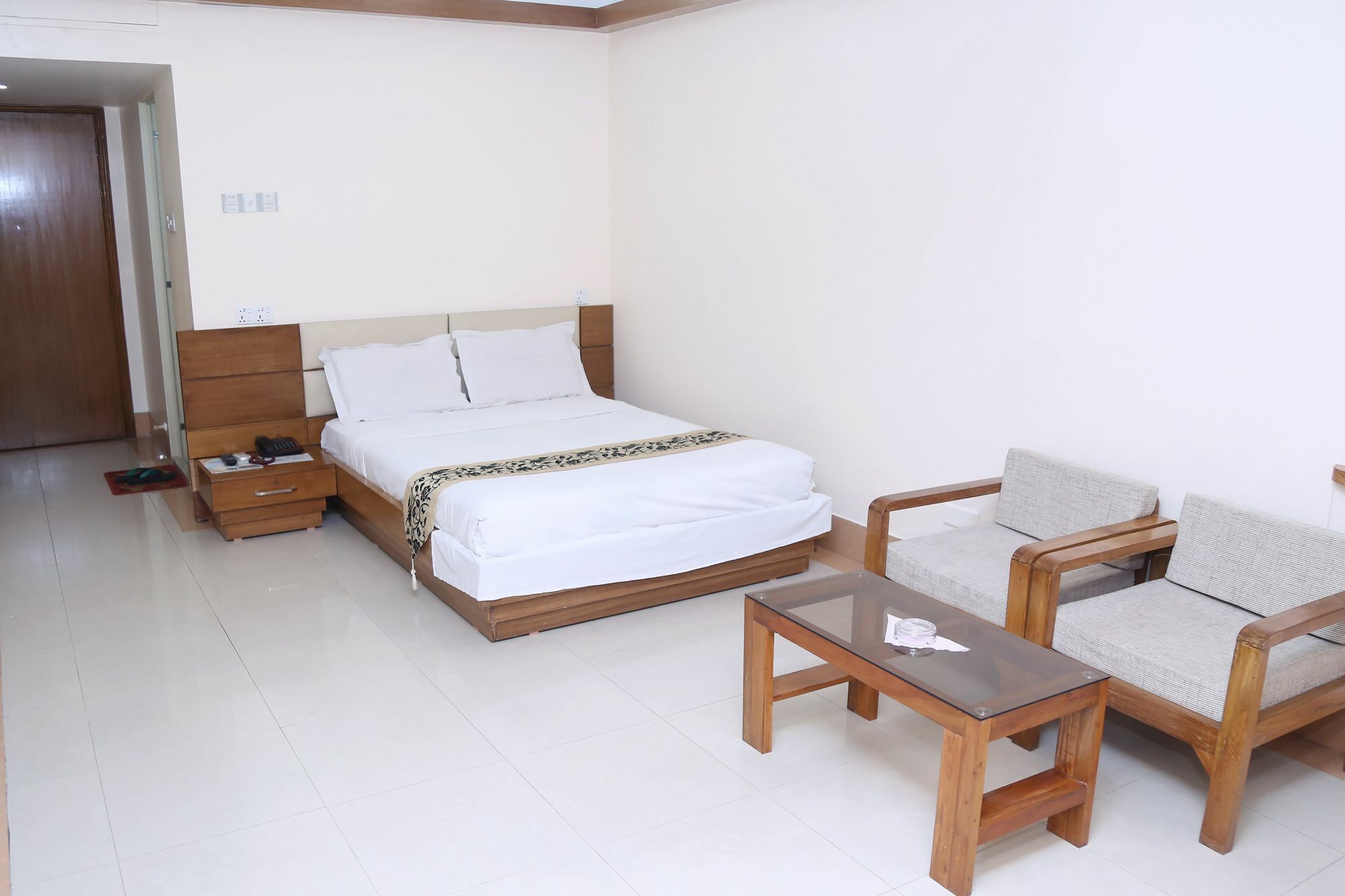 Hotel Garden Inn Силхет Экстерьер фото