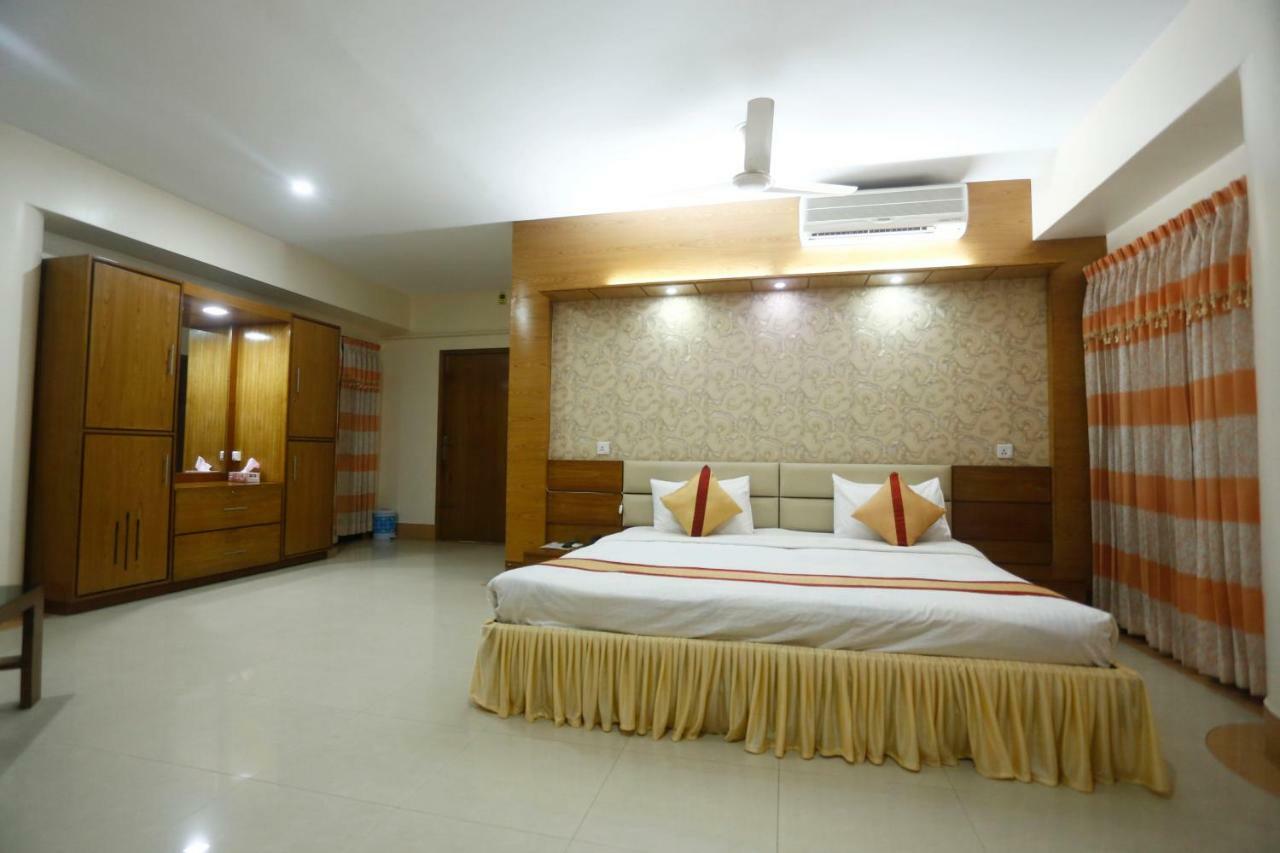Hotel Garden Inn Силхет Экстерьер фото